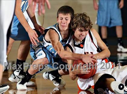 Thumbnail 1 in Powell vs Gibbs (Kroger Thanksgiving Classic) photogallery.