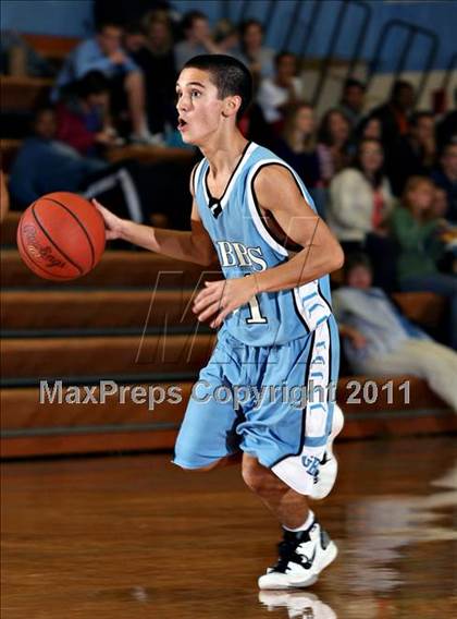 Thumbnail 1 in Powell vs Gibbs (Kroger Thanksgiving Classic) photogallery.
