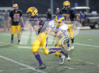 Thumbnail 2 in Robinson @ Lake Braddock photogallery.