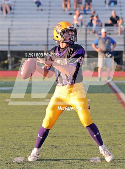 Thumbnail 2 in Robinson @ Lake Braddock photogallery.