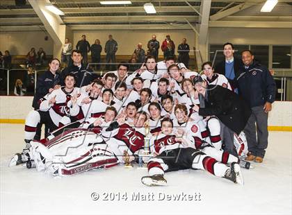 Thumbnail 1 in Loomis Chaffee vs. Tabor Academy (Avon Old Farms Christmas Classic Final) photogallery.
