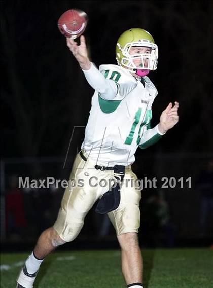 Thumbnail 1 in Bishop McNamara @ Rochester (IHSA Class 4A Quarterfinal) photogallery.