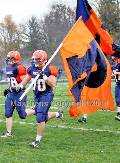 Thumbnail 1 in Bishop McNamara @ Rochester (IHSA Class 4A Quarterfinal) photogallery.