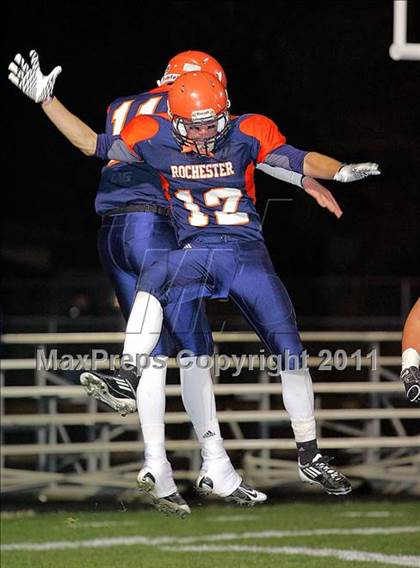 Thumbnail 1 in Bishop McNamara @ Rochester (IHSA Class 4A Quarterfinal) photogallery.