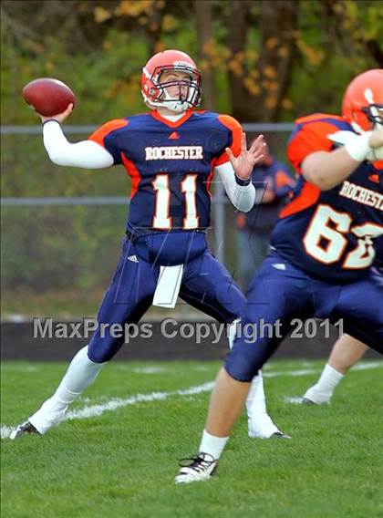 Thumbnail 2 in Bishop McNamara @ Rochester (IHSA Class 4A Quarterfinal) photogallery.