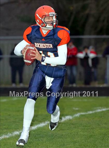 Thumbnail 1 in Bishop McNamara @ Rochester (IHSA Class 4A Quarterfinal) photogallery.
