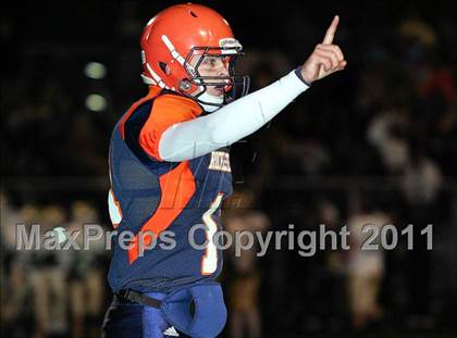 Thumbnail 2 in Bishop McNamara @ Rochester (IHSA Class 4A Quarterfinal) photogallery.