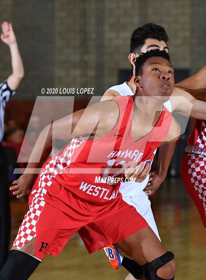 Thumbnail 2 in Harvard-Westlake vs. Bishop Gorman (Nike Extravaganza) photogallery.