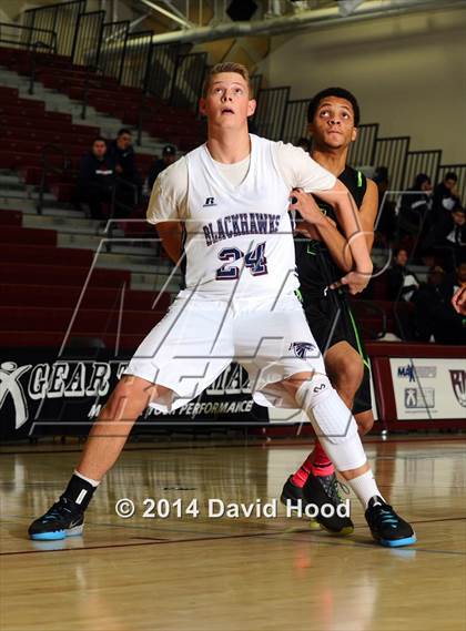 Thumbnail 1 in Foss vs La Quinta (MaxPreps Holiday Classic) photogallery.