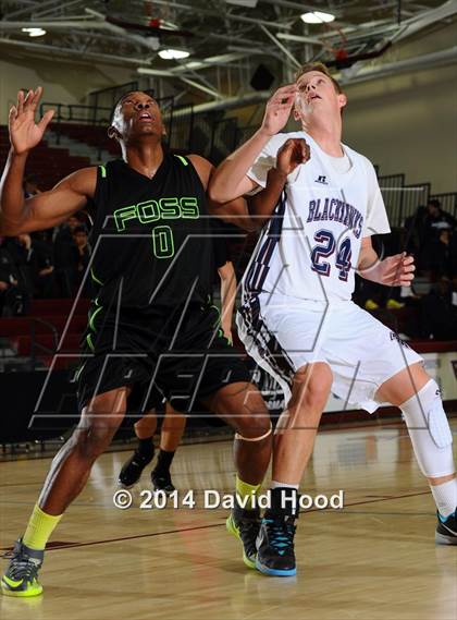 Thumbnail 2 in Foss vs La Quinta (MaxPreps Holiday Classic) photogallery.