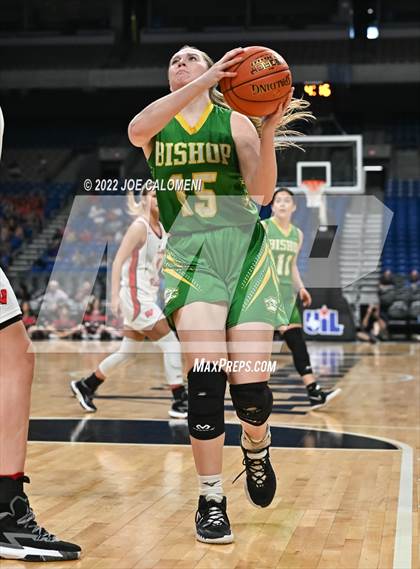 Thumbnail 2 in Winnsboro vs Bishop (UIL State Semifinal) photogallery.