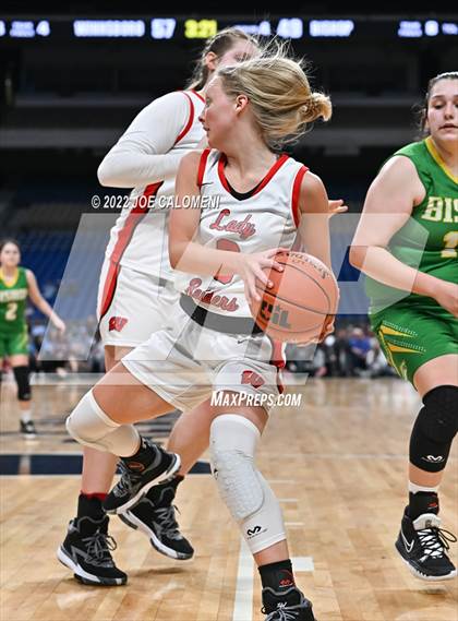 Thumbnail 1 in Winnsboro vs Bishop (UIL State Semifinal) photogallery.