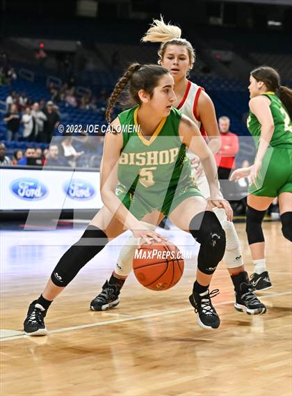 Thumbnail 3 in Winnsboro vs Bishop (UIL State Semifinal) photogallery.
