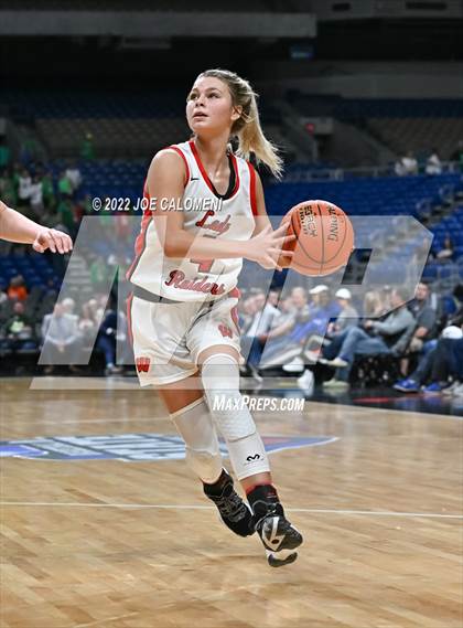 Thumbnail 3 in Winnsboro vs Bishop (UIL State Semifinal) photogallery.