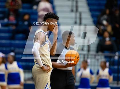 Thumbnail 3 in McEachern vs Kell (Tournament of Champions Holiday Classic)  photogallery.