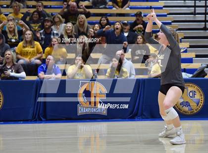 Thumbnail 1 in Bishop O'Dowd vs. Temecula Valley (CIF State D1 Final) photogallery.