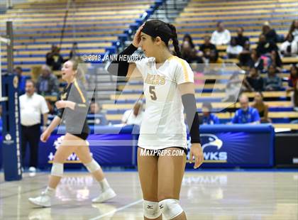 Thumbnail 2 in Bishop O'Dowd vs. Temecula Valley (CIF State D1 Final) photogallery.