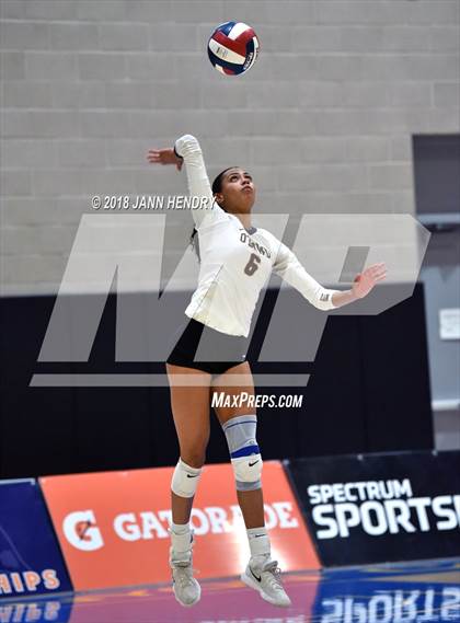Thumbnail 3 in Bishop O'Dowd vs. Temecula Valley (CIF State D1 Final) photogallery.