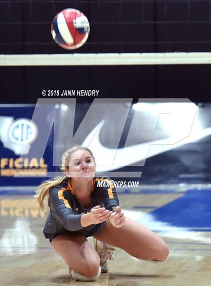 Thumbnail 2 in Bishop O'Dowd vs. Temecula Valley (CIF State D1 Final) photogallery.