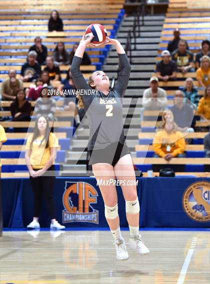 Thumbnail 2 in Bishop O'Dowd vs. Temecula Valley (CIF State D1 Final) photogallery.