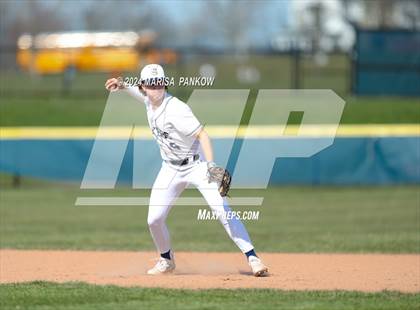 Thumbnail 2 in Bishop Grimes vs Skaneateles photogallery.