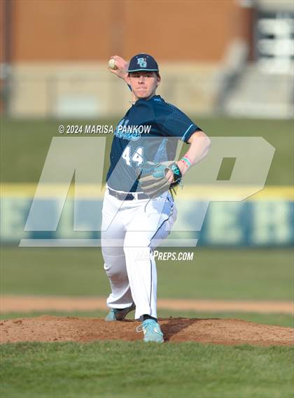 Thumbnail 2 in Bishop Grimes vs Skaneateles photogallery.