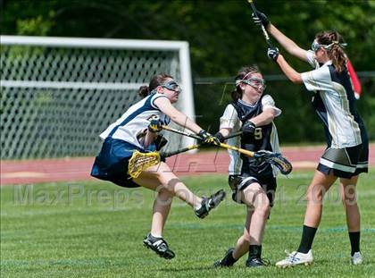 Thumbnail 3 in North Kingstown vs. Barrington (RIIL D1 Final) photogallery.