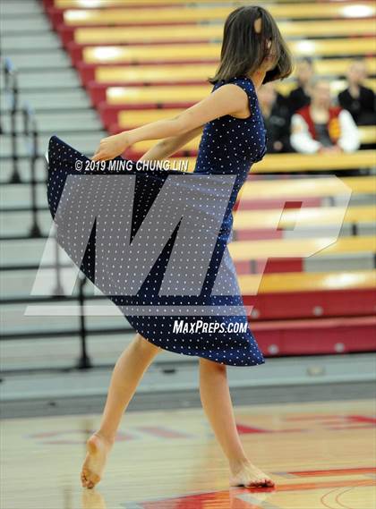 Thumbnail 2 in Mater Dei Dance Classic (Contemporary Solo) photogallery.