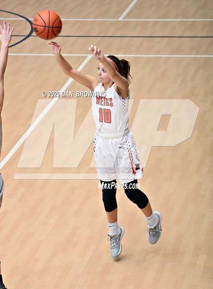 Thumbnail 3 in Upperman vs Meigs Co. (Ladies Classic) photogallery.