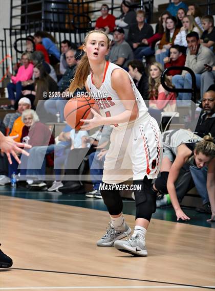 Thumbnail 2 in Upperman vs Meigs Co. (Ladies Classic) photogallery.