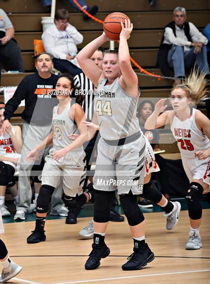 Thumbnail 3 in Upperman vs Meigs Co. (Ladies Classic) photogallery.