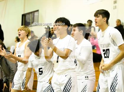 Thumbnail 2 in Clovis East vs. Vanden (Modesto Christian Holiday Classic) photogallery.