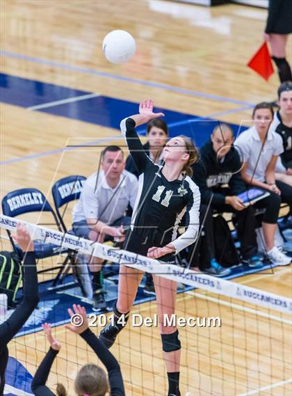 Thumbnail 3 in Bishop Kenny vs. Bishop Moore (Berkeley Premier) photogallery.