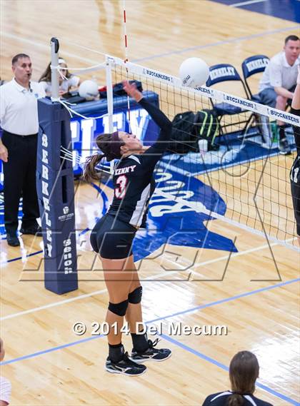 Thumbnail 2 in Bishop Kenny vs. Bishop Moore (Berkeley Premier) photogallery.