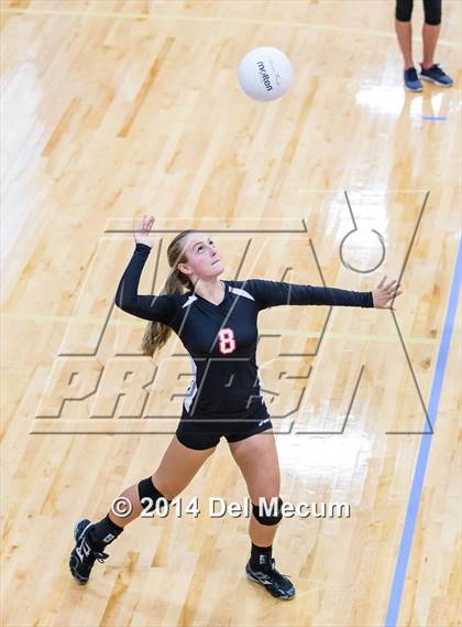 Thumbnail 2 in Bishop Kenny vs. Bishop Moore (Berkeley Premier) photogallery.