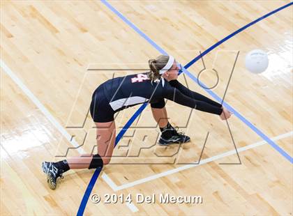 Thumbnail 2 in Bishop Kenny vs. Bishop Moore (Berkeley Premier) photogallery.