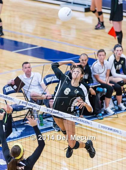 Thumbnail 3 in Bishop Kenny vs. Bishop Moore (Berkeley Premier) photogallery.
