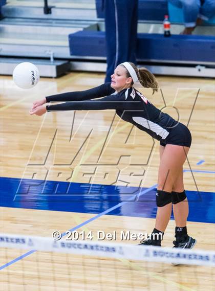 Thumbnail 3 in Bishop Kenny vs. Bishop Moore (Berkeley Premier) photogallery.