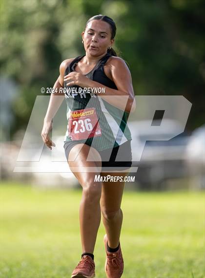 Thumbnail 2 in Kauai Community College Meet photogallery.