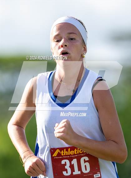 Thumbnail 3 in Kauai Community College Meet photogallery.