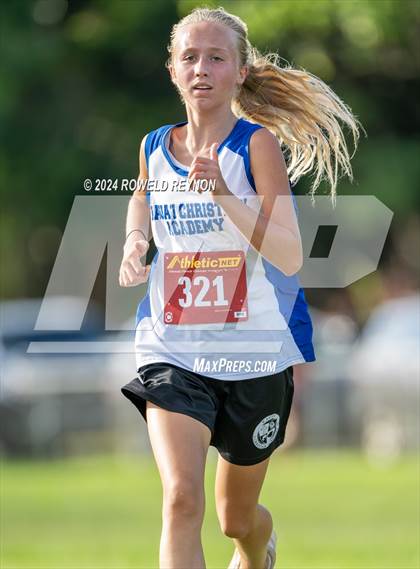 Thumbnail 2 in Kauai Community College Meet photogallery.
