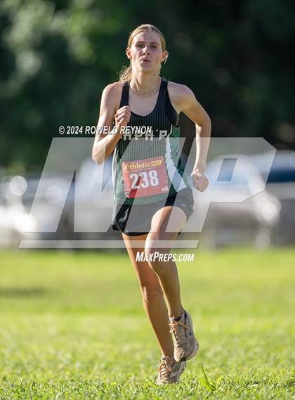 Thumbnail 1 in Kauai Community College Meet photogallery.