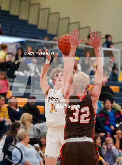 Thumbnail 3 in Columbus East @ Mooresville photogallery.