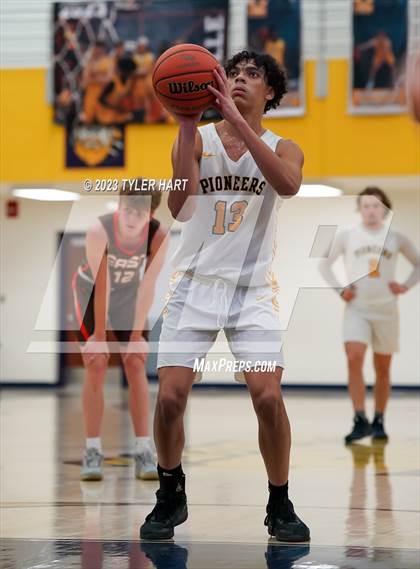 Thumbnail 2 in Columbus East @ Mooresville photogallery.