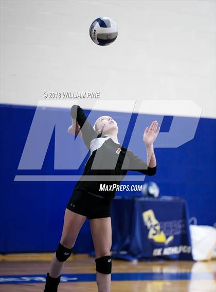 Thumbnail 1 in Mount Academy vs Tuxedo (Section 9 Class D Final) photogallery.