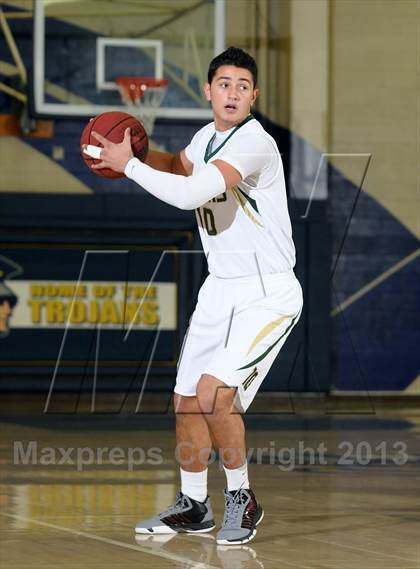 Thumbnail 2 in Cosumnes Oaks vs. Rio Americano (Trojan Toss-Up) photogallery.