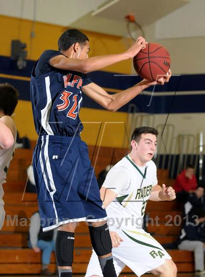 Thumbnail 2 in Cosumnes Oaks vs. Rio Americano (Trojan Toss-Up) photogallery.