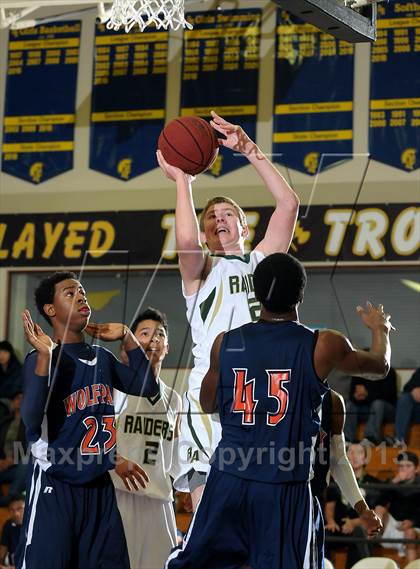 Thumbnail 2 in Cosumnes Oaks vs. Rio Americano (Trojan Toss-Up) photogallery.