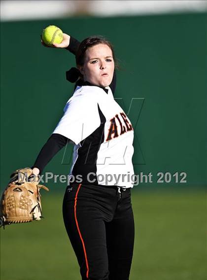 Thumbnail 2 in Aledo vs. Lake Dallas (Aledo/Springtown/Azle Tournament) photogallery.