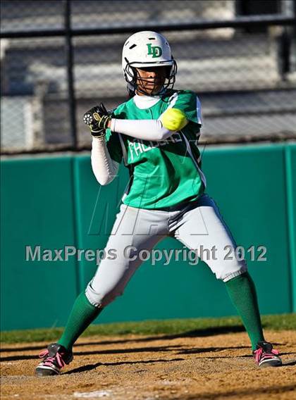Thumbnail 1 in Aledo vs. Lake Dallas (Aledo/Springtown/Azle Tournament) photogallery.